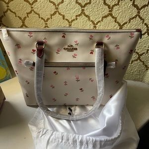 Coach Gallery Tote